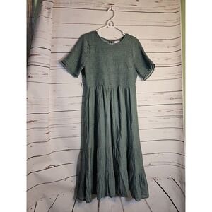 Polygram Women's Green Smocked Top Short Sleeve Midi Dress Gathered Tiers L‎